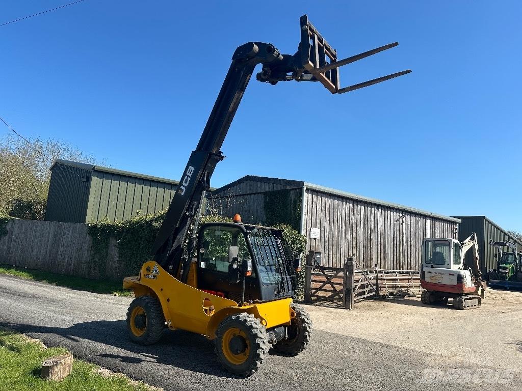 JCB 520-40 Телескопические погрузчики