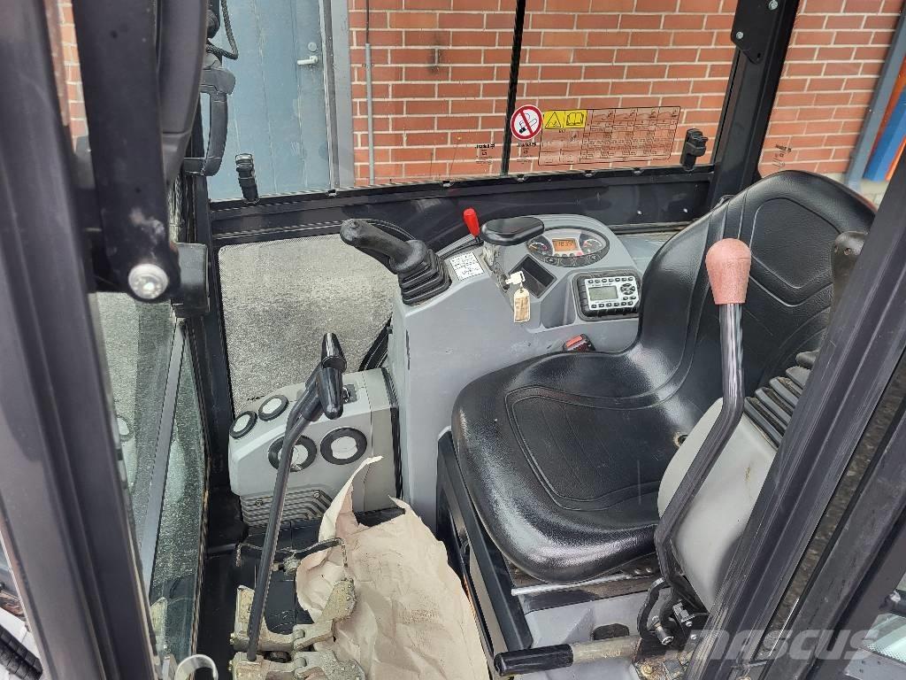 Bobcat E 17 Мини-экскаваторы