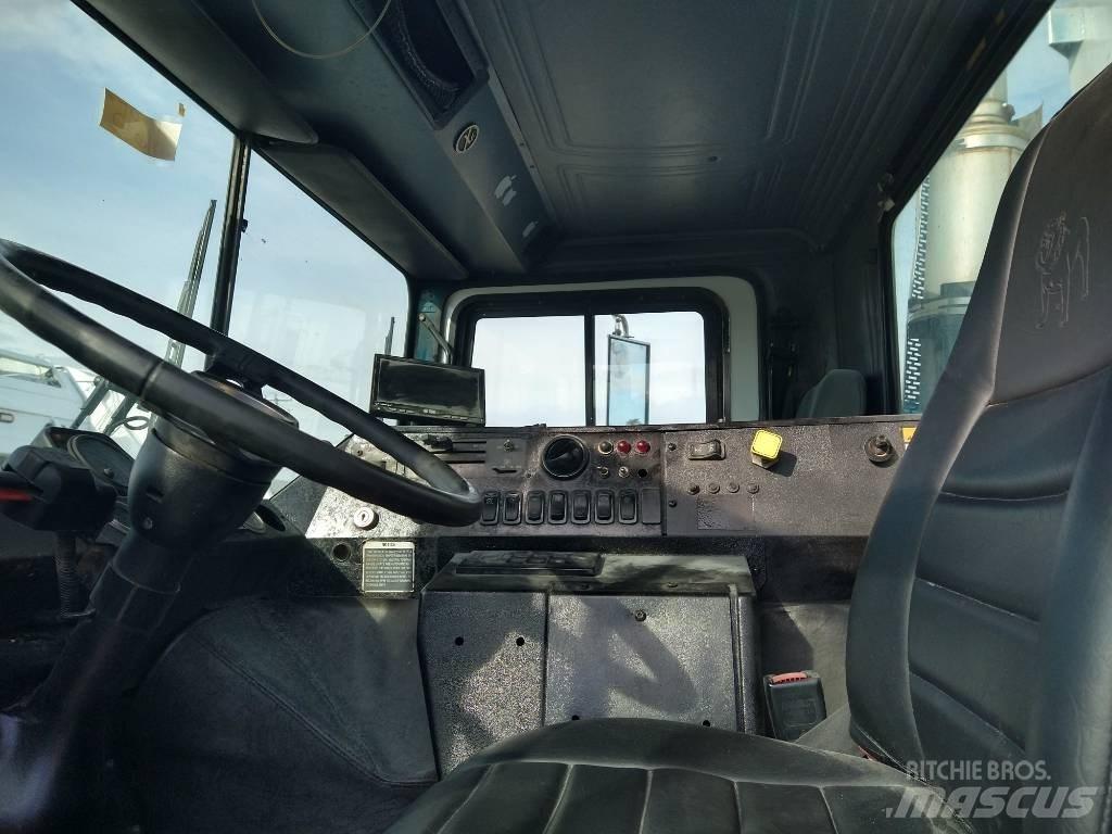 Mack MR Мусоровозы