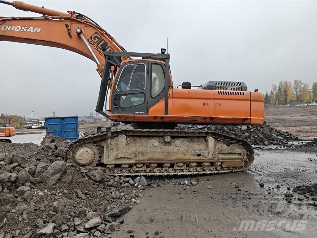 Doosan DX520LC Гусеничные экскаваторы