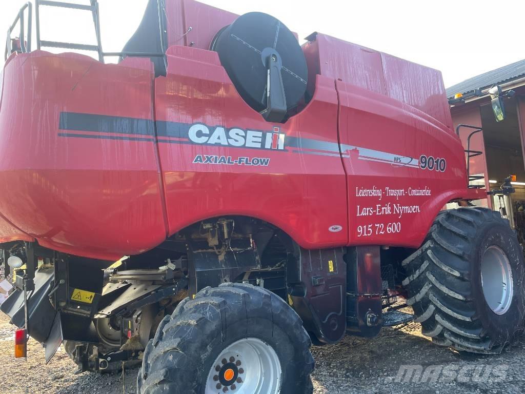 Case IH 9010 Зерноуборочные комбайны