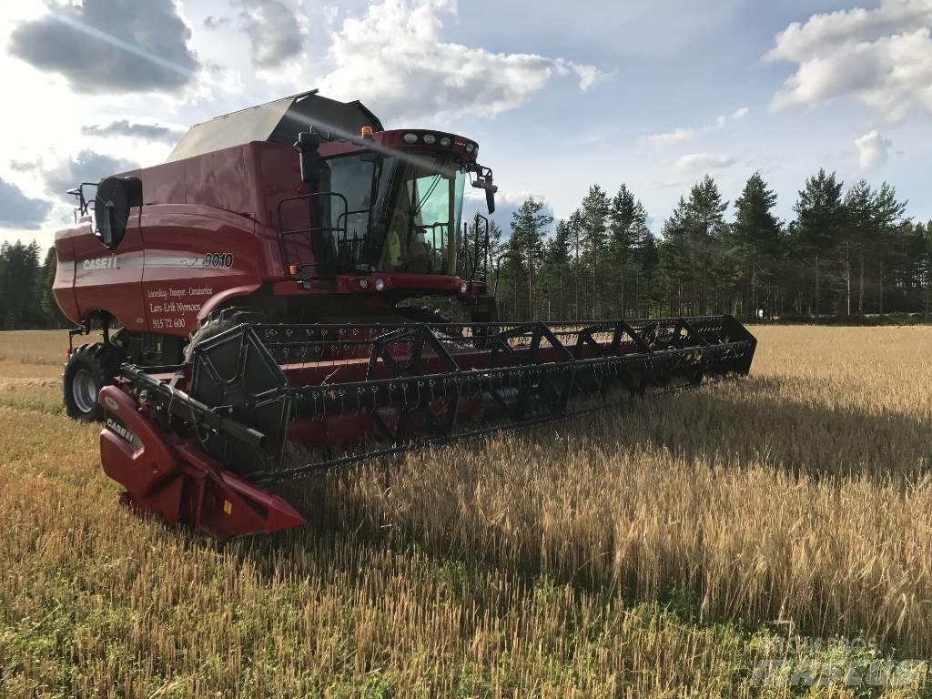 Case IH 9010 Зерноуборочные комбайны