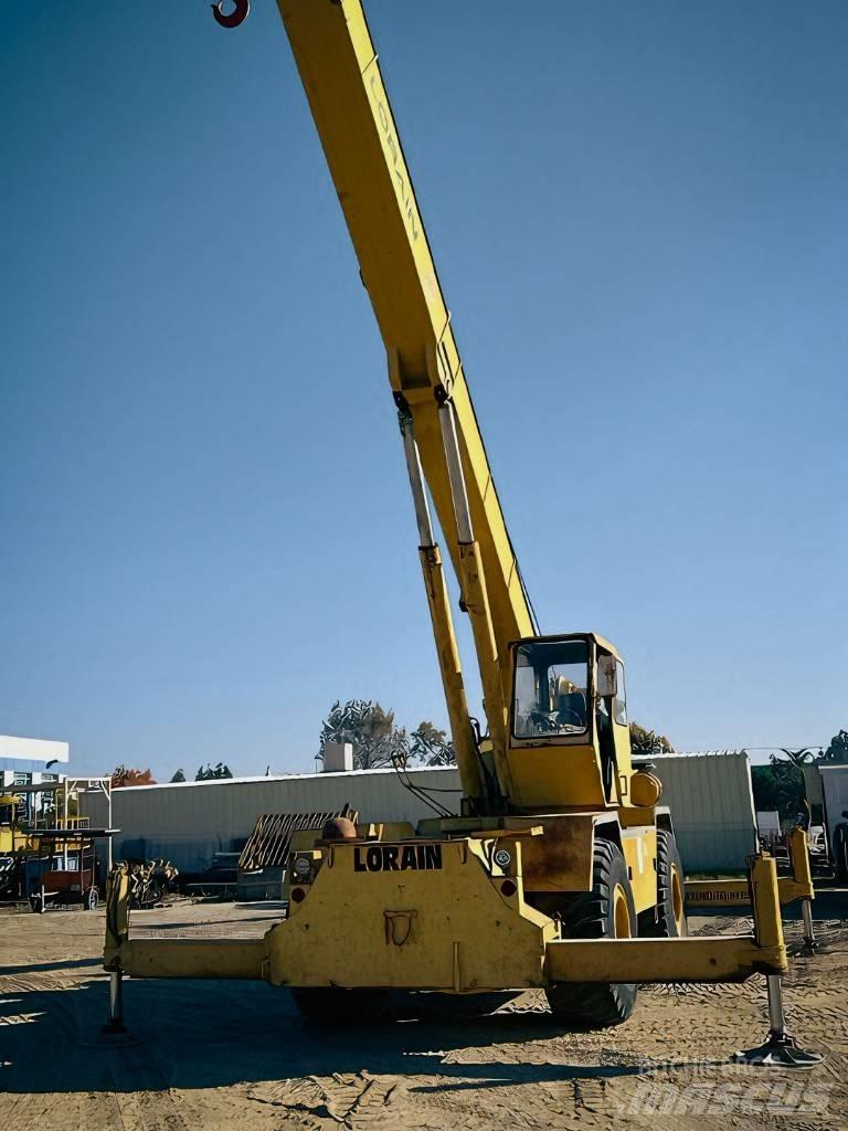 Lorain 1600M Автокраны вездеходы