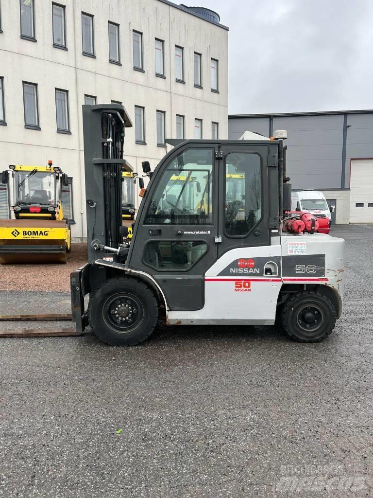 Nissan WG1F4A50Y Дизельные погрузчики