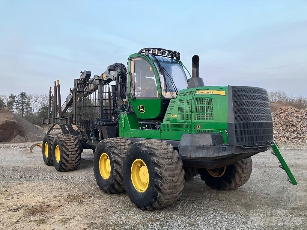 John Deere 1910G Форвардеры