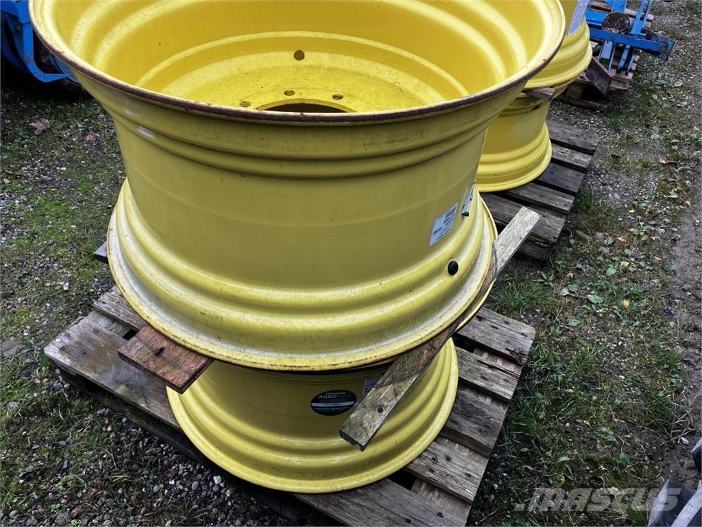 John Deere 18x30 Шины и колёса