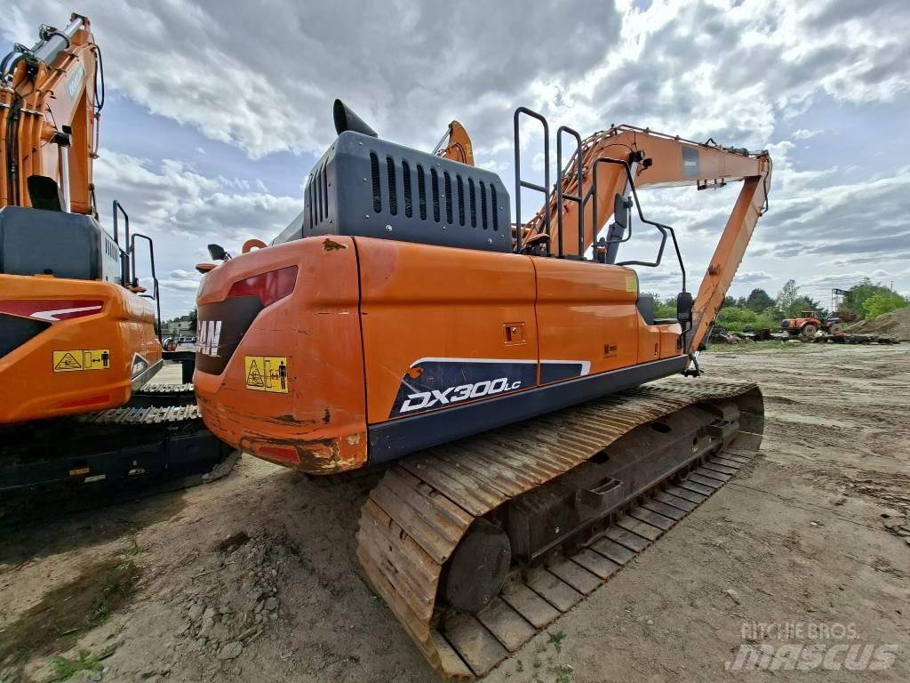 Doosan DX 300 LC-5 Гусеничные экскаваторы