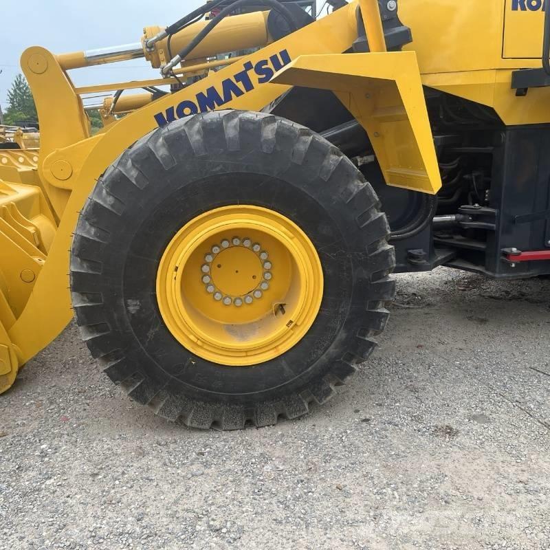 Komatsu WA 380 Фронтальные погрузчики