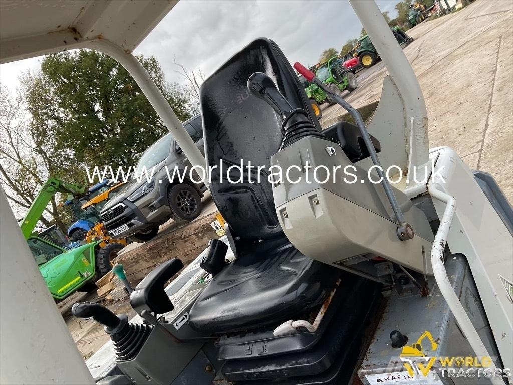 Takeuchi TB 228 Мини-экскаваторы