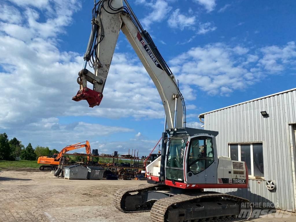 Terex TC240LC Гусеничные экскаваторы