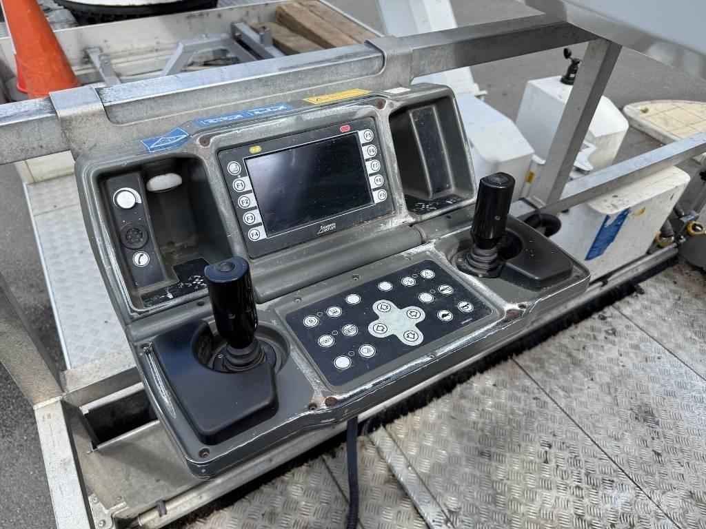 Bronto Skylift S56XR Автовышки