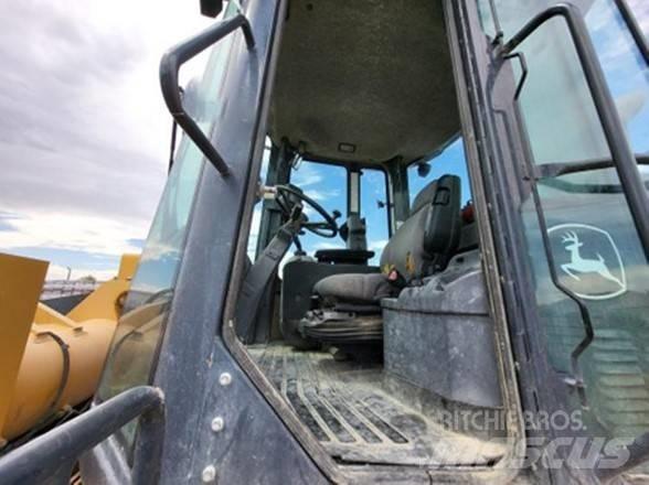 John Deere 624K Фронтальные погрузчики