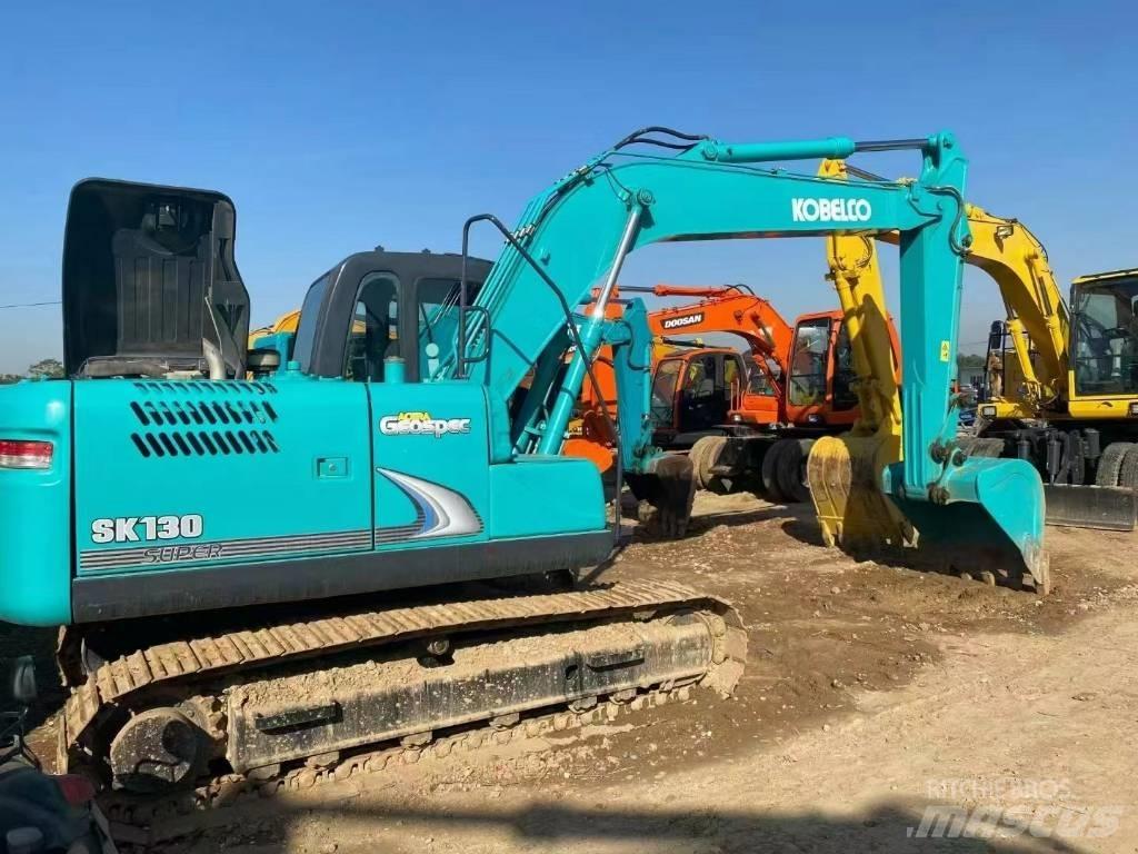 Kobelco SK 130 Гусеничные экскаваторы