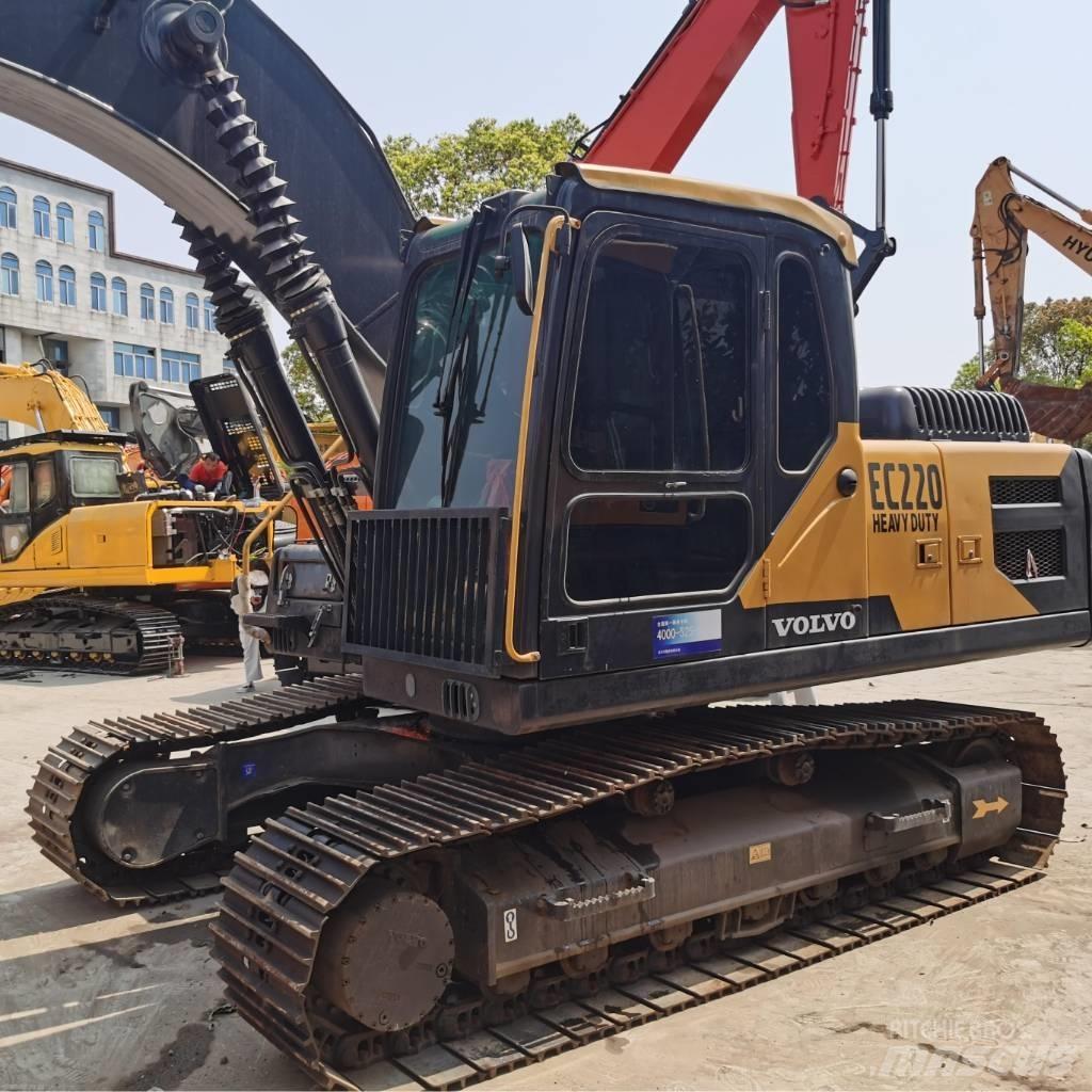 Volvo EC 220 DL Гусеничные экскаваторы