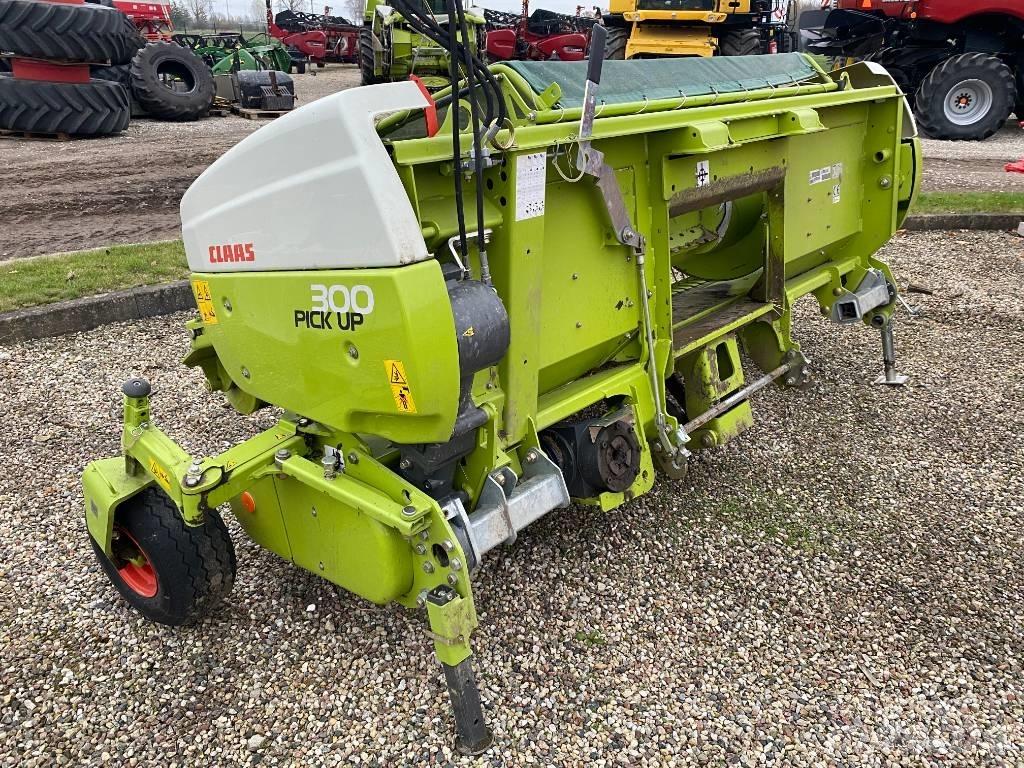 CLAAS Jaguar 840 Прицепные кормоуборочные комбайны