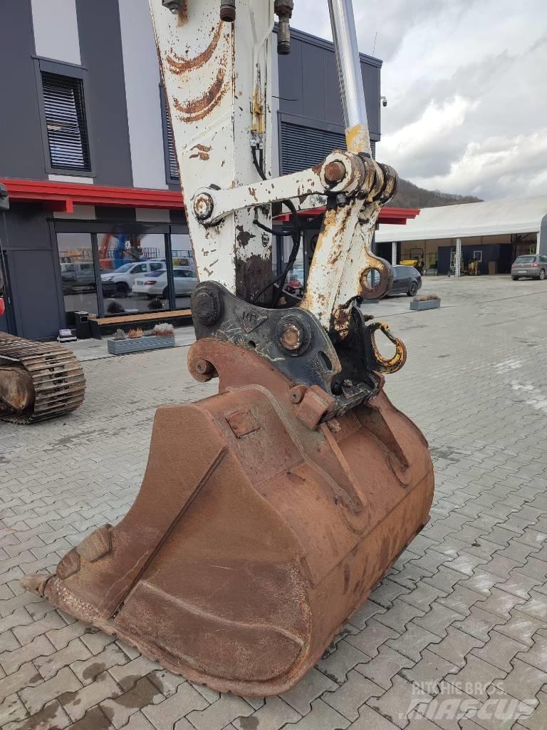 Komatsu PC210 LC-8 Гусеничные экскаваторы