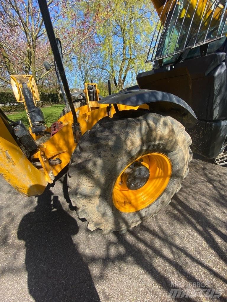 JCB 540-170 Телескопические погрузчики