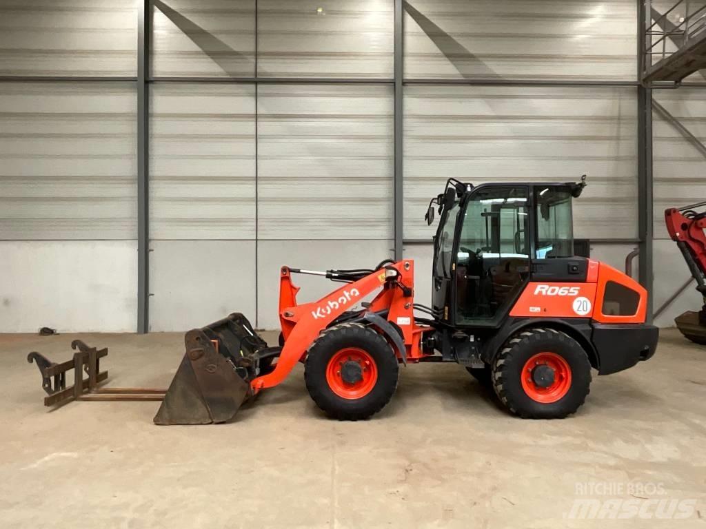Kubota R 065 Фронтальные погрузчики