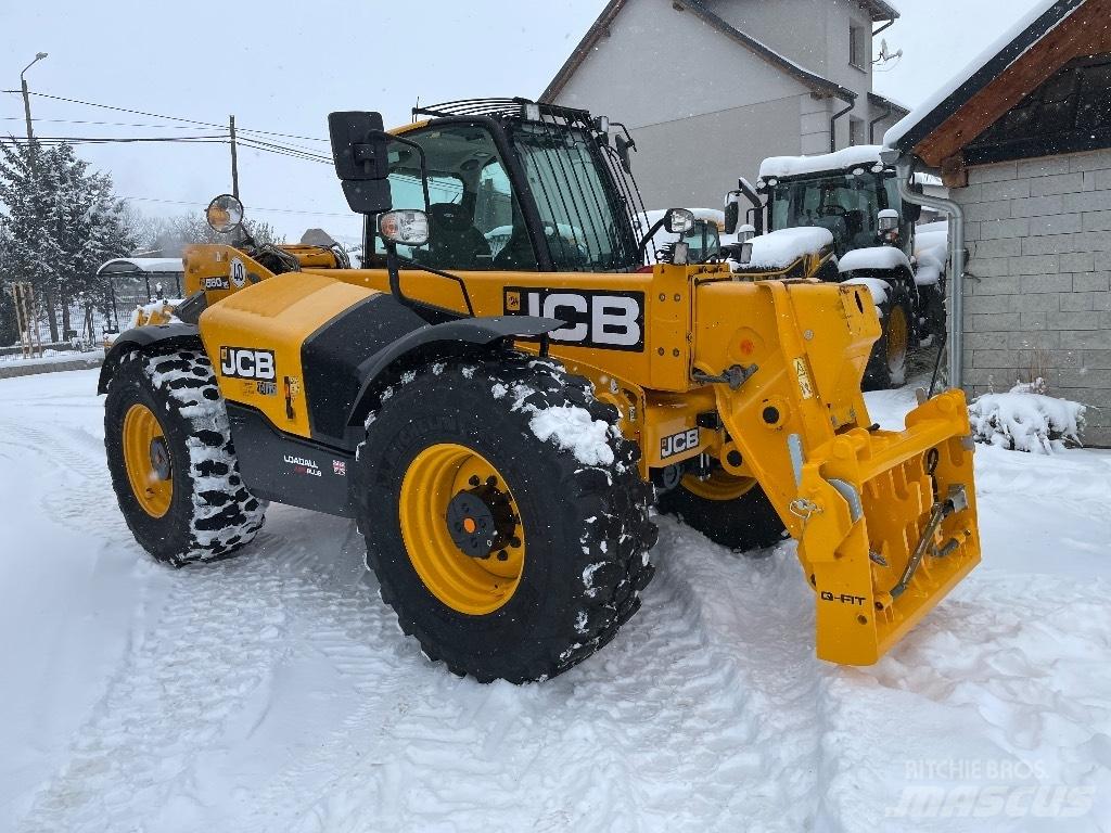 JCB 560-80 AGRI PLUS Сельскохозяйственные телескопические погрузчики