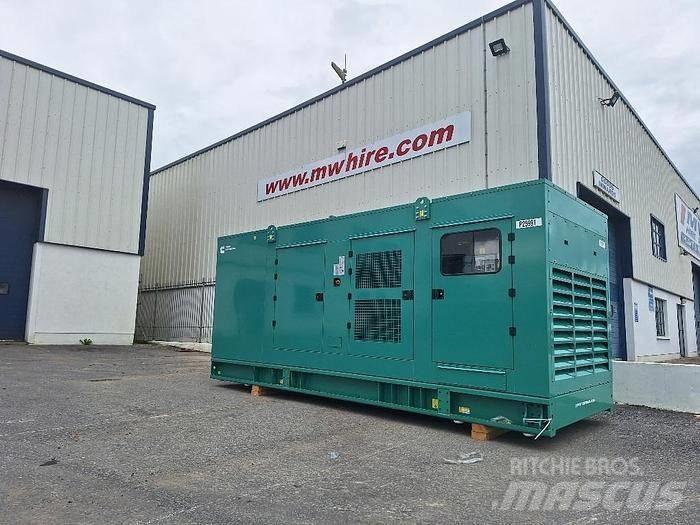 Cummins C900D5 Дизельные генераторы