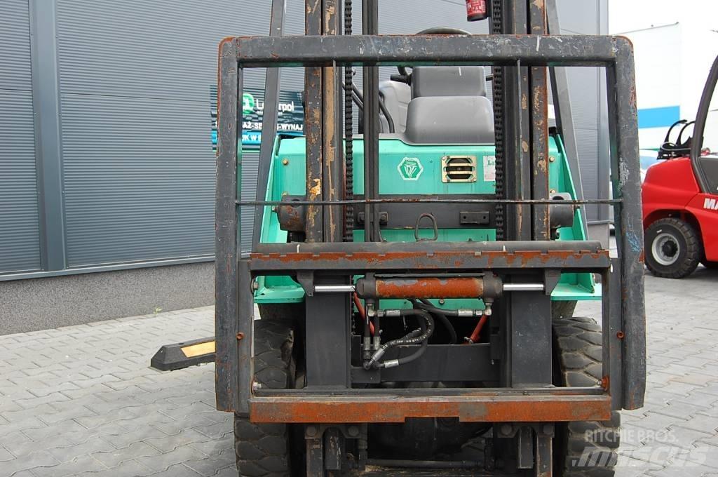 Mitsubishi FG15N Газовые погрузчики