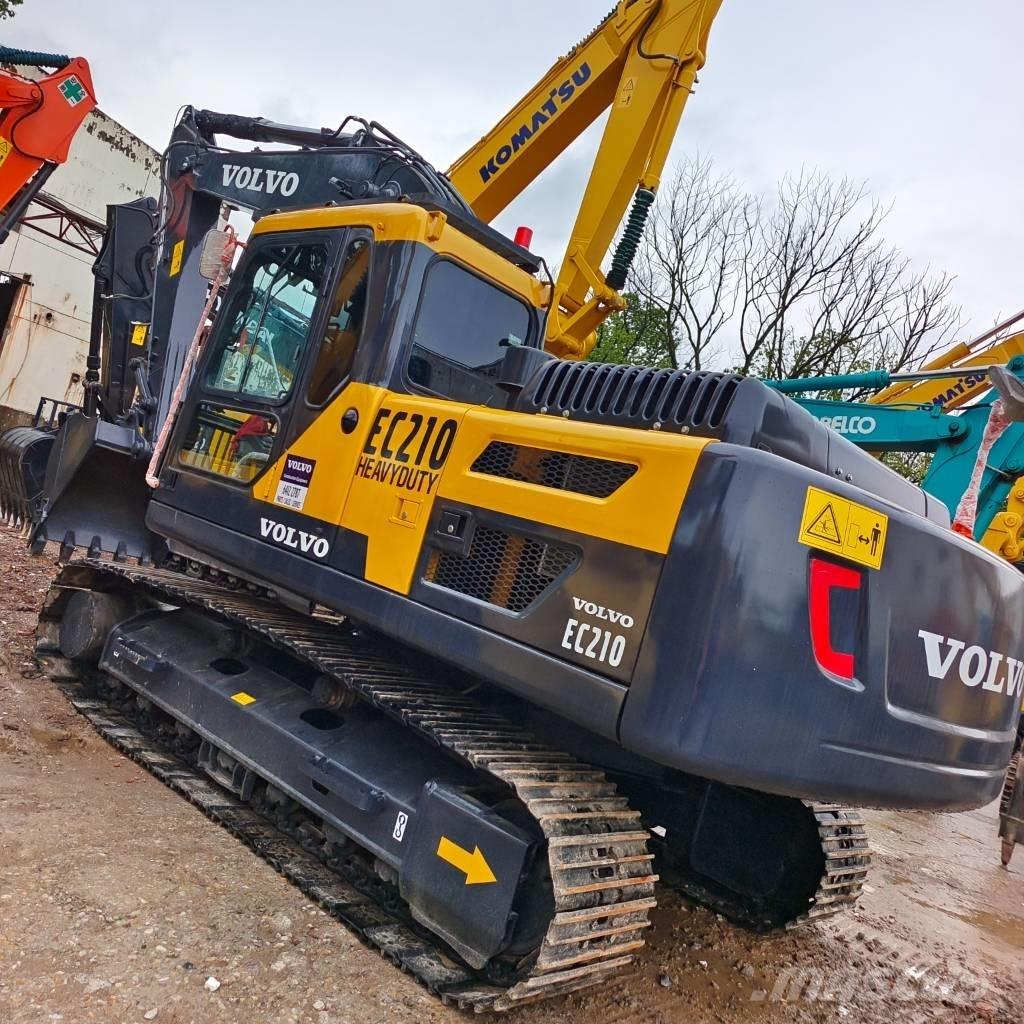 Volvo EC210B Гусеничные экскаваторы