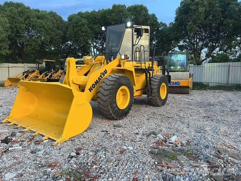 Komatsu WA 320-3 Фронтальные погрузчики
