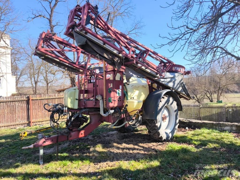 Hardi Commander 2800 Прицепные опрыскиватели