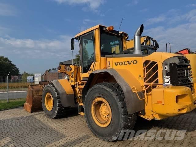 Volvo L 90 F Фронтальные погрузчики