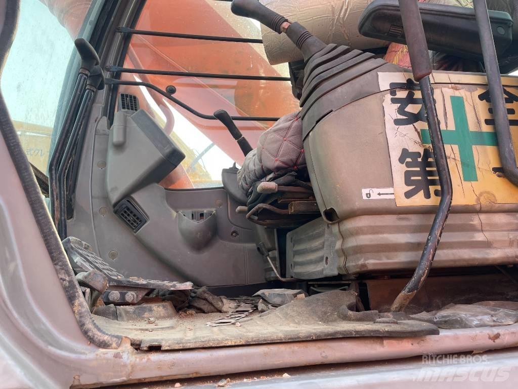 Hitachi ZX 270 Гусеничные экскаваторы