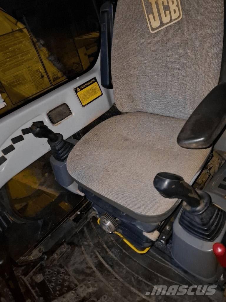 JCB JZ 70 Малые экскаваторы 7т-12т