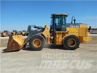 John Deere 624K Фронтальные погрузчики