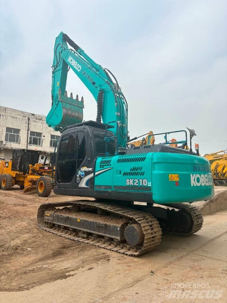 Kobelco SK 210 Гусеничные экскаваторы
