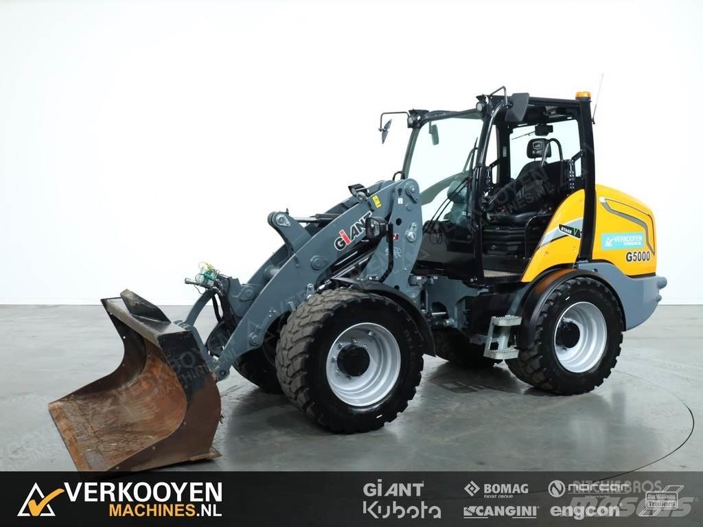 GiANT G5000 Фронтальные погрузчики