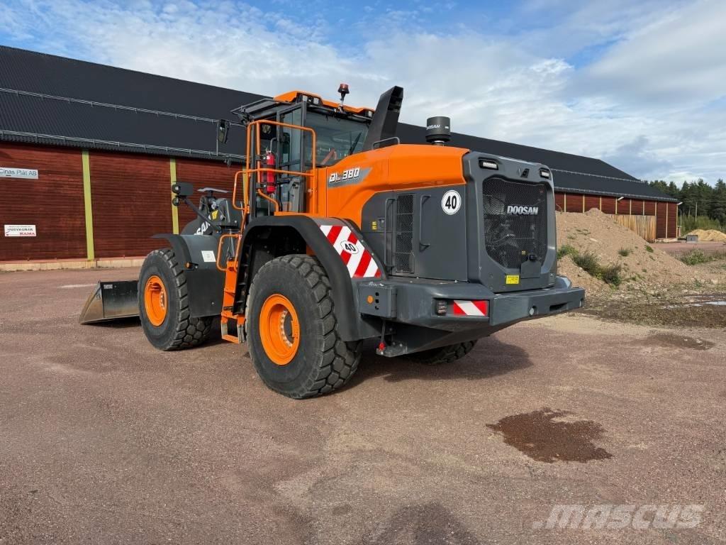 Develon DL 380-7 Фронтальные погрузчики