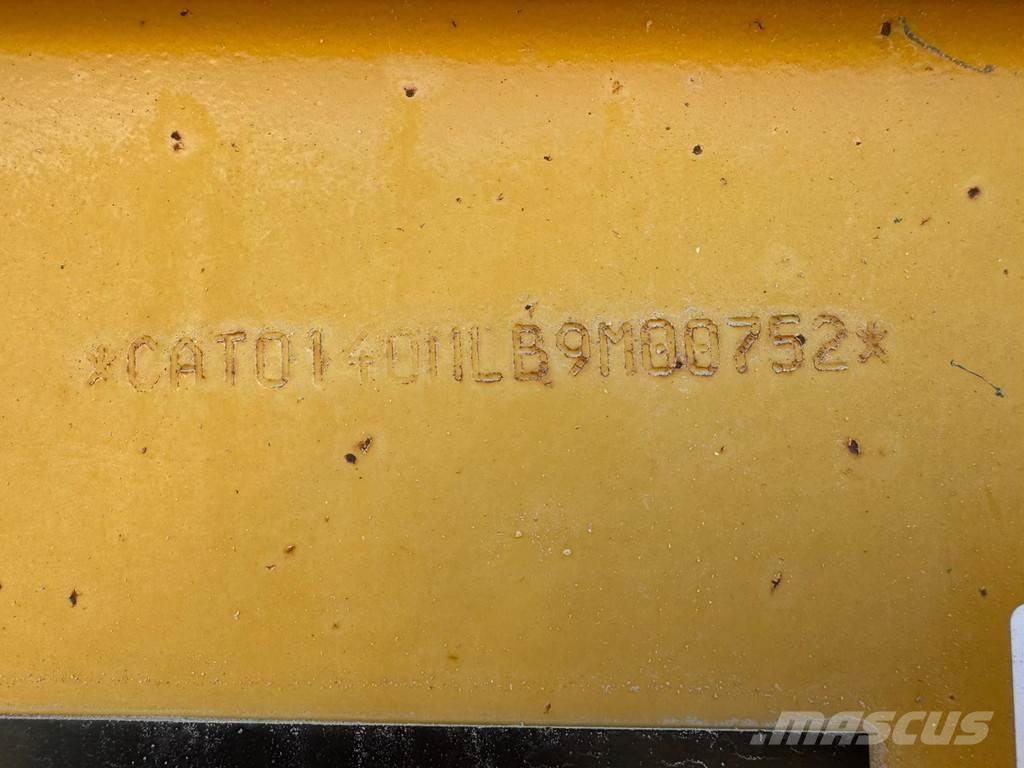 CAT 140M Грейдеры