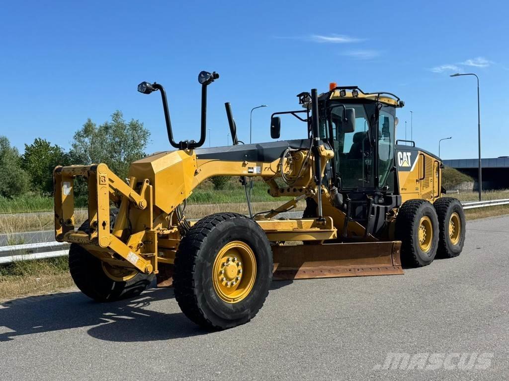 CAT 140M Грейдеры
