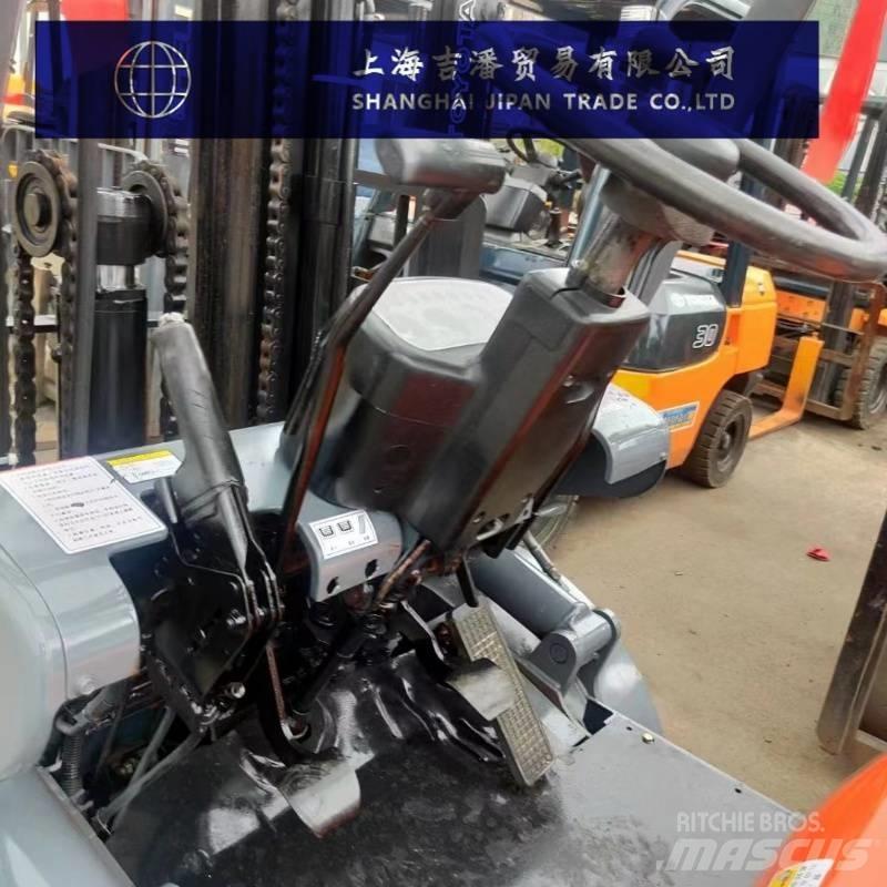 Toyota 6 F Дизельные погрузчики