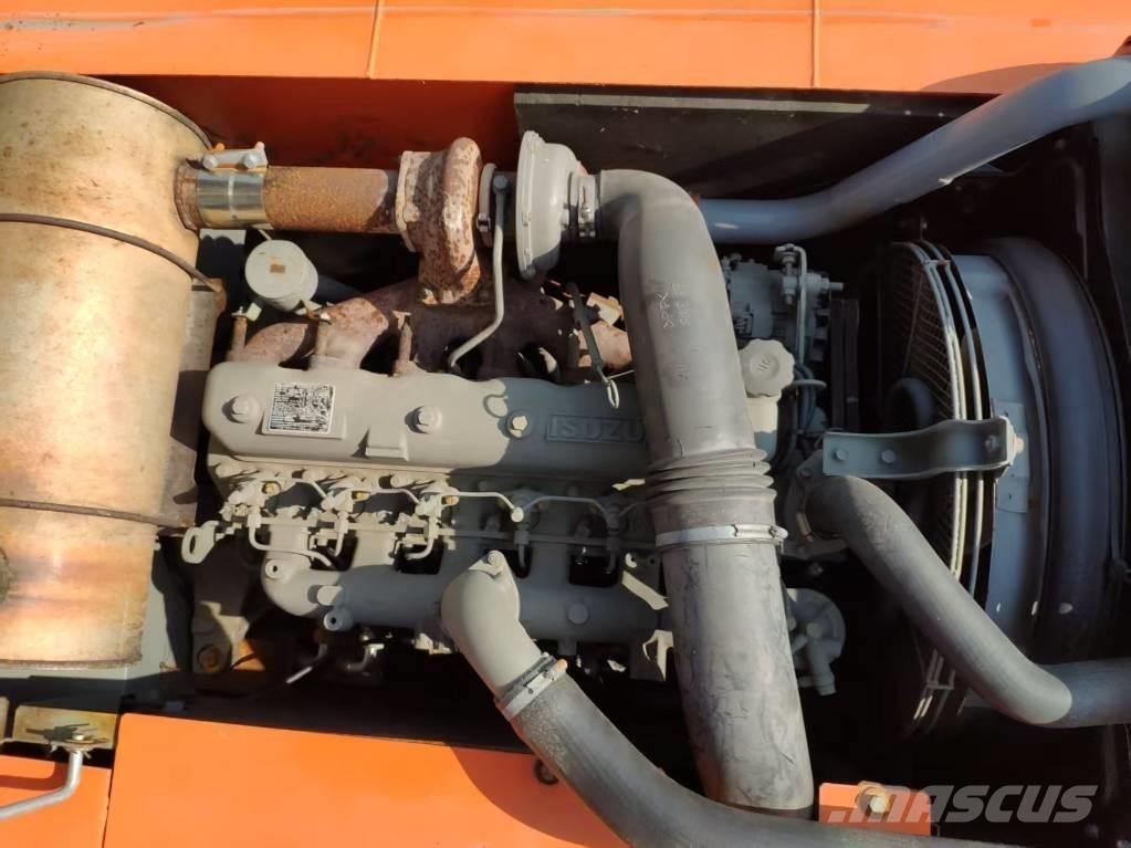 Hitachi Zaxis 210 Гусеничные экскаваторы