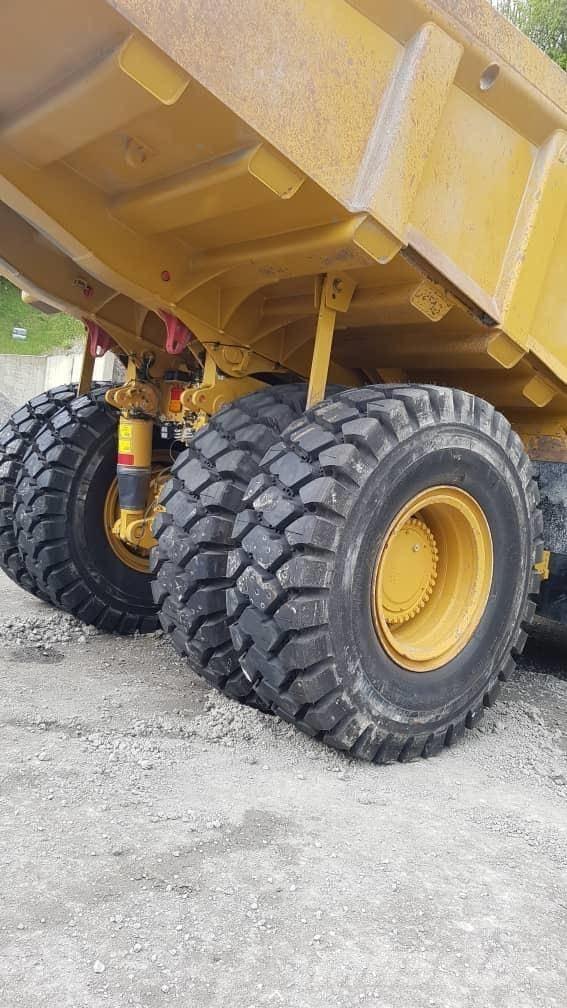 CAT 775 G Карьерные самосвалы