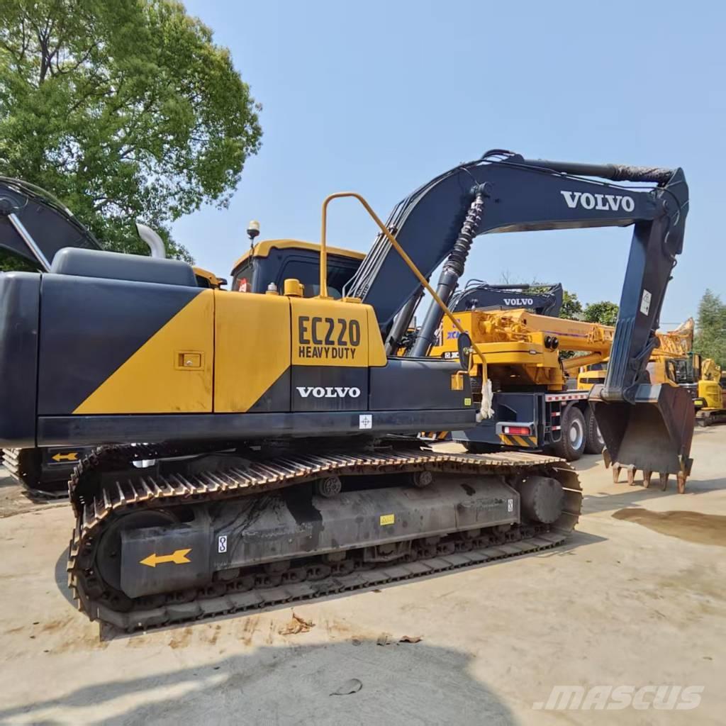 Volvo EC 220 DL Гусеничные экскаваторы