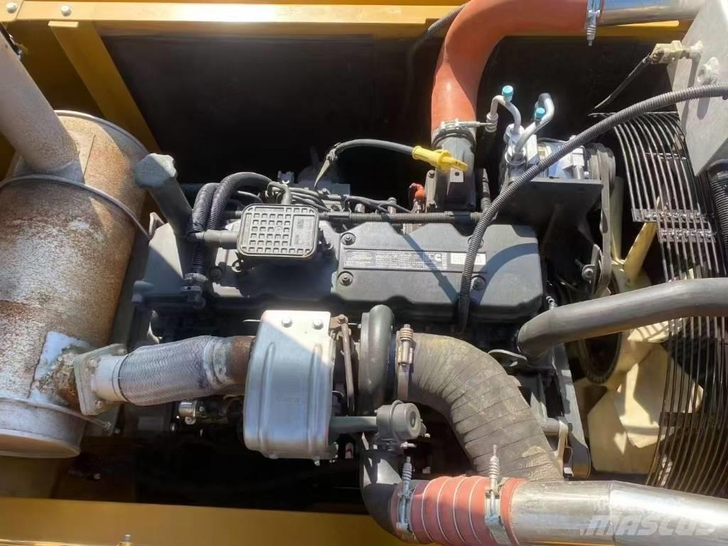 XCMG XE 305DX Гусеничные экскаваторы