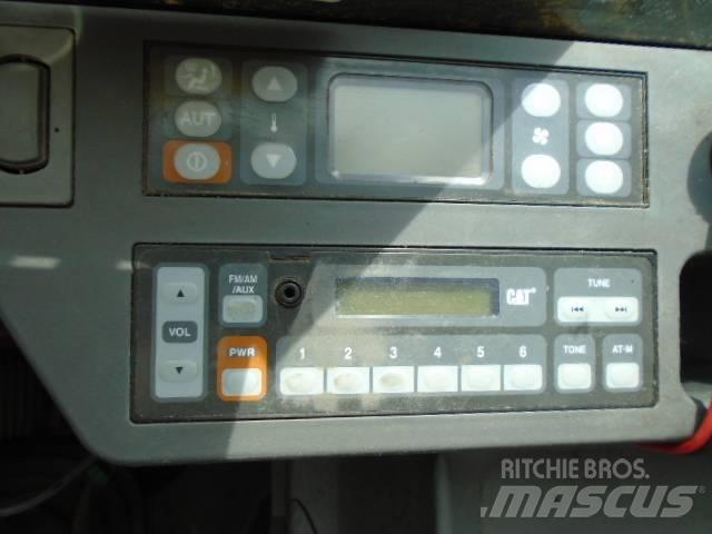 CAT 336 E Гусеничные экскаваторы