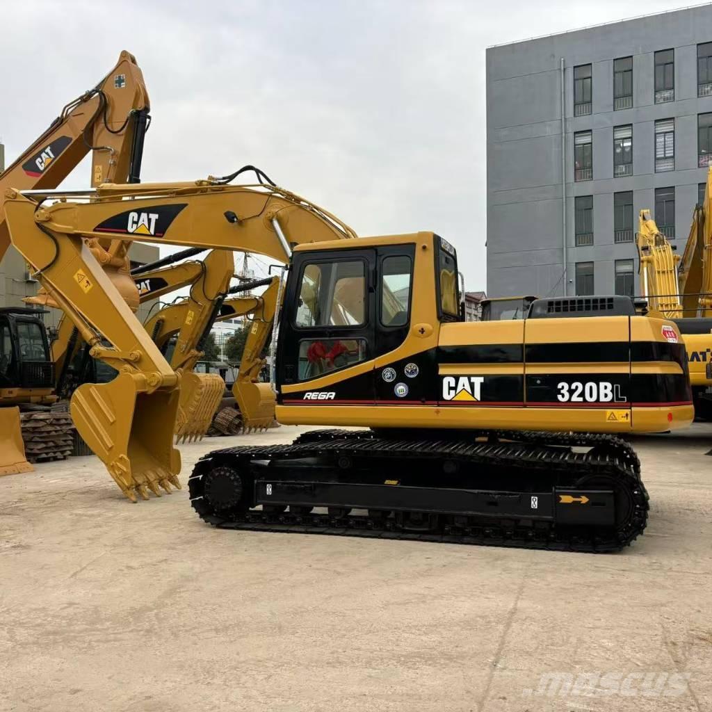 CAT 320BL Гусеничные экскаваторы