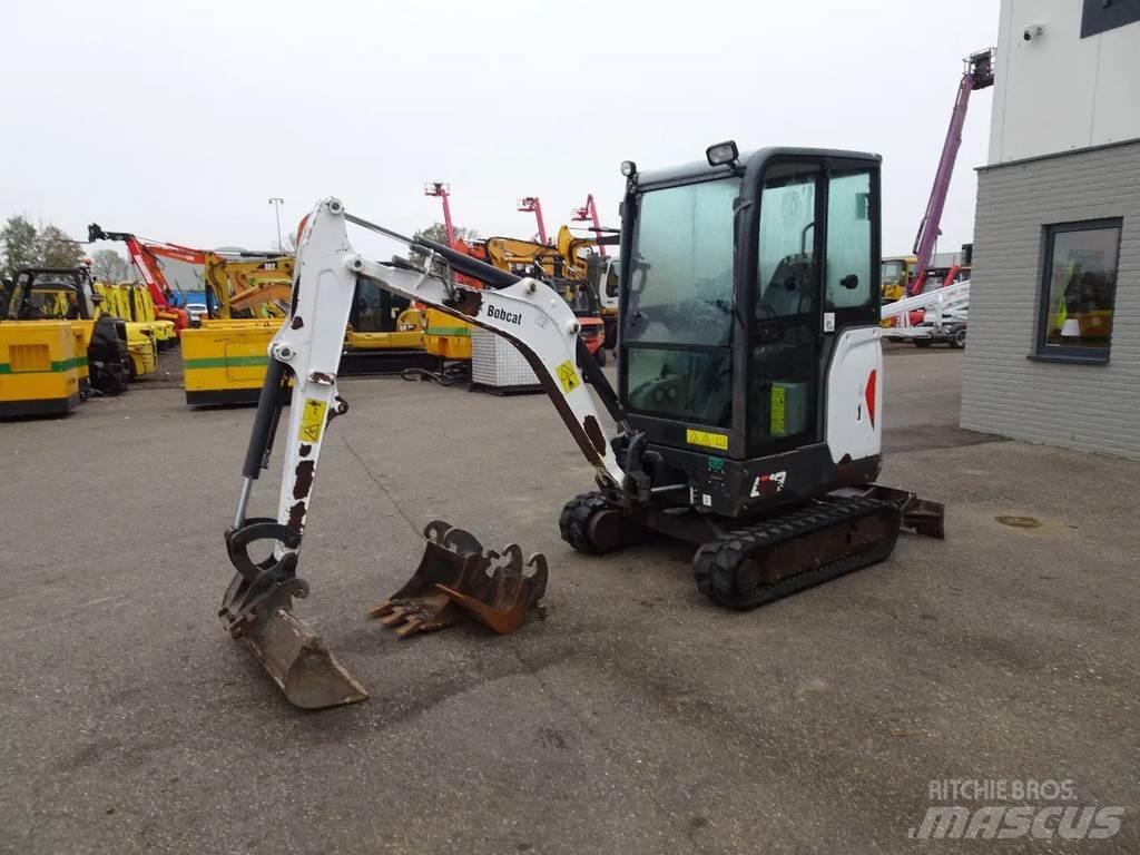 Bobcat E19 Мини-экскаваторы