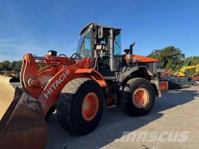 Hitachi ZW 180 Фронтальные погрузчики