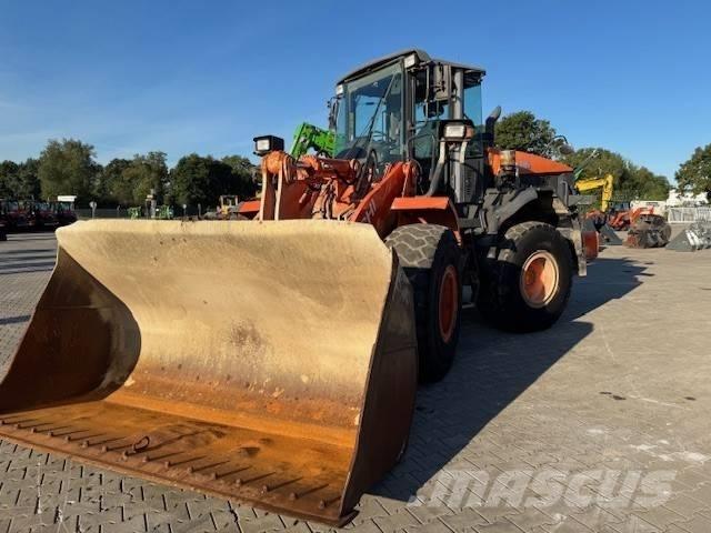 Hitachi ZW 180 Фронтальные погрузчики