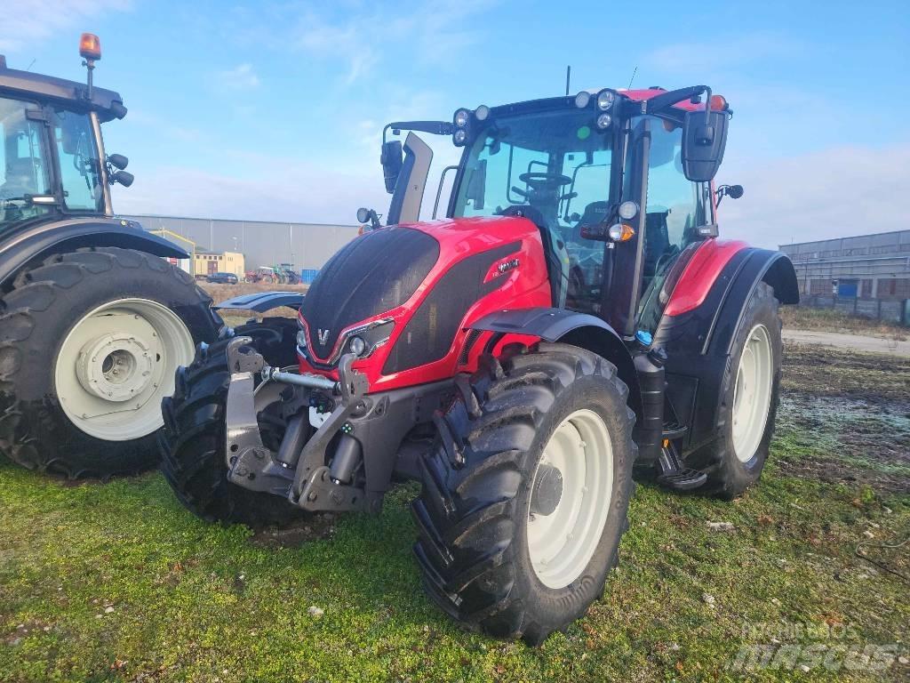 Valtra N 155 Versu Трактора