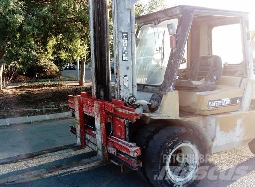 CAT DP 45 K Дизельные погрузчики