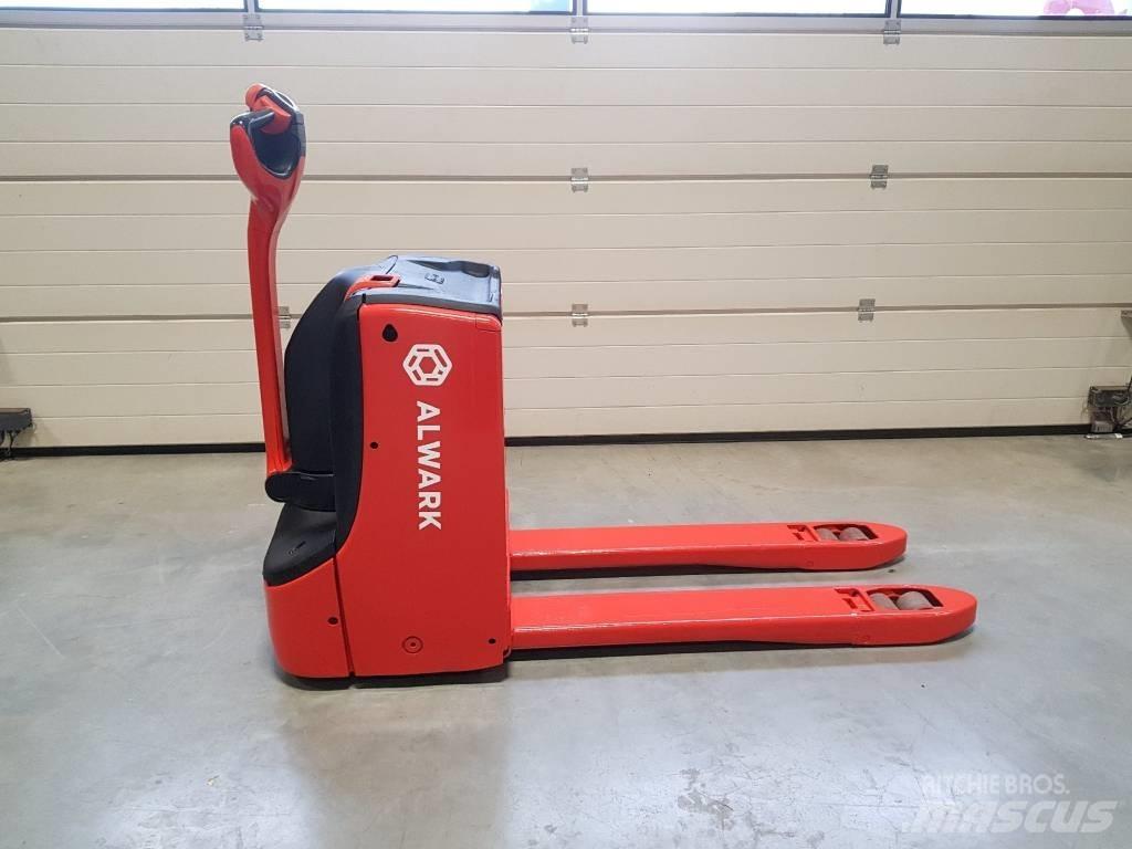 Linde T16 Ручные электрические тележки